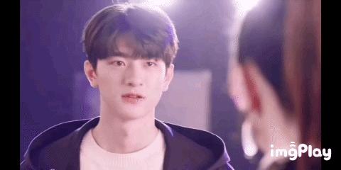 夢見與明星相遇，探尋夢境中的星光之旅