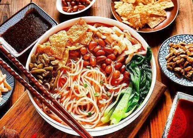 探索未來餐桌，最新創(chuàng)意美食無限可能