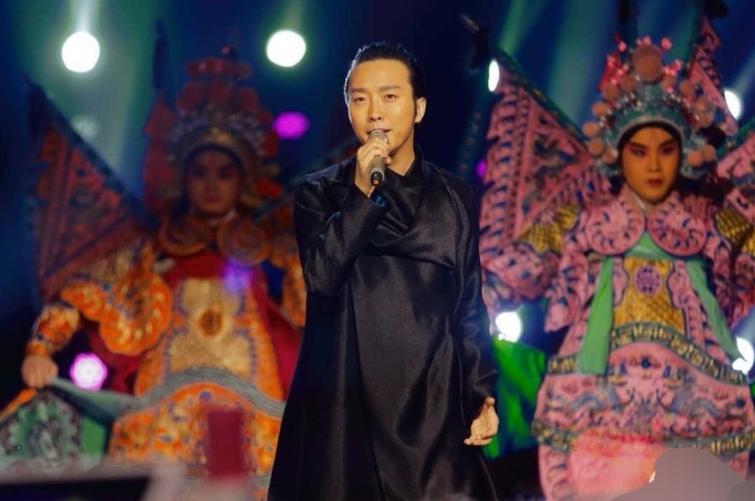 音樂界新星璀璨，最新男女歌手閃耀登場(chǎng)