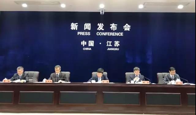 泗洪飛機(jī)場(chǎng)最新動(dòng)態(tài)，科技巨頭重塑航空體驗(yàn)